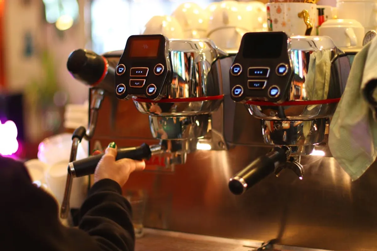 Best Coffee Shop Activities for Solo Dates