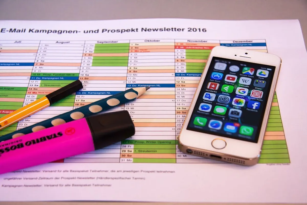 Holiday Planning Checklist for Remote Workers