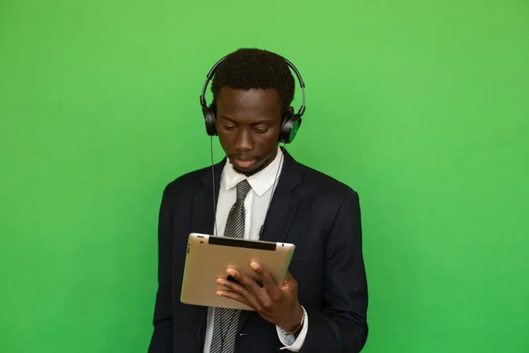 Listening Skills Activities That Improve Everyday Communication