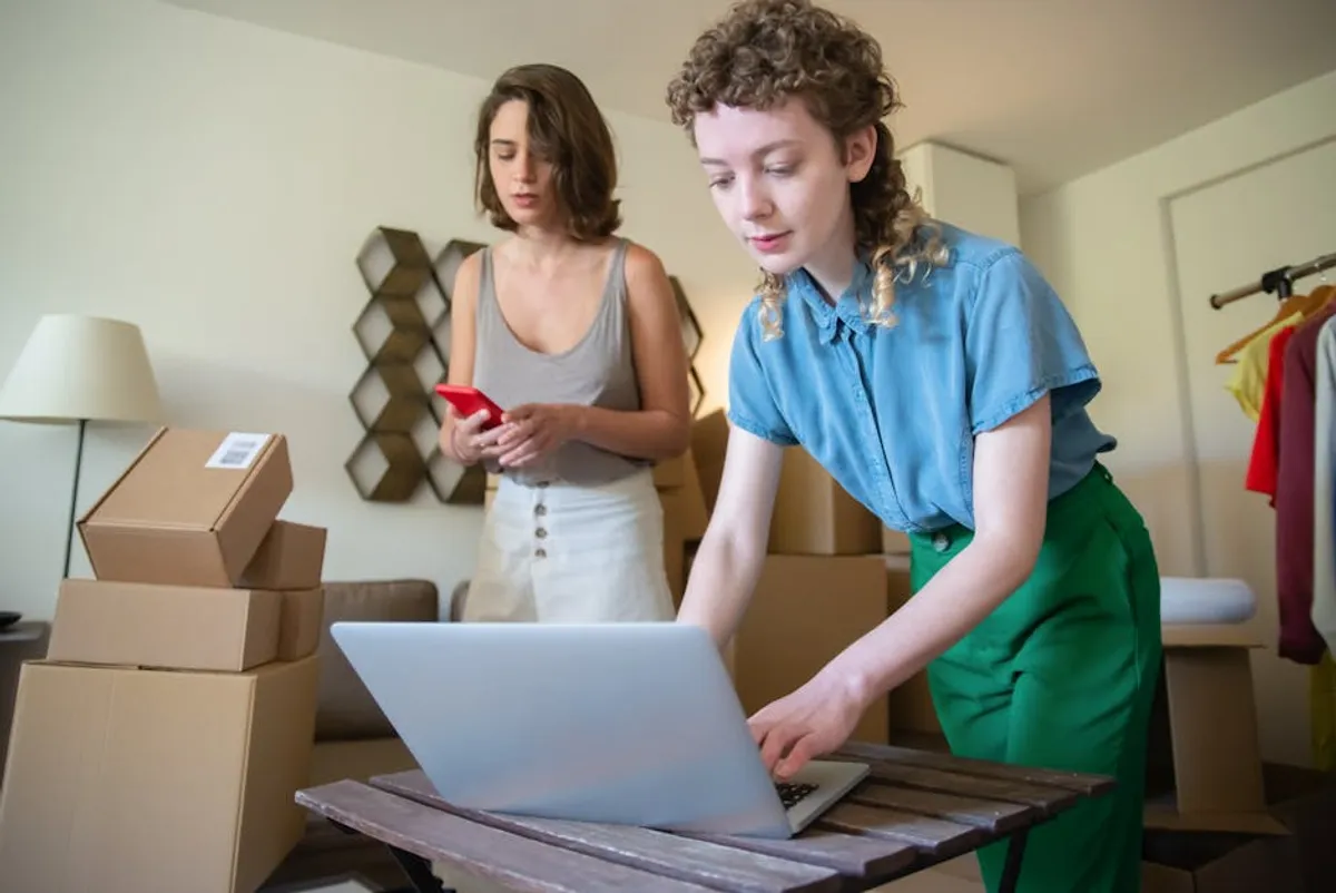 Small Apartment Living Checklist for Travel Lovers
